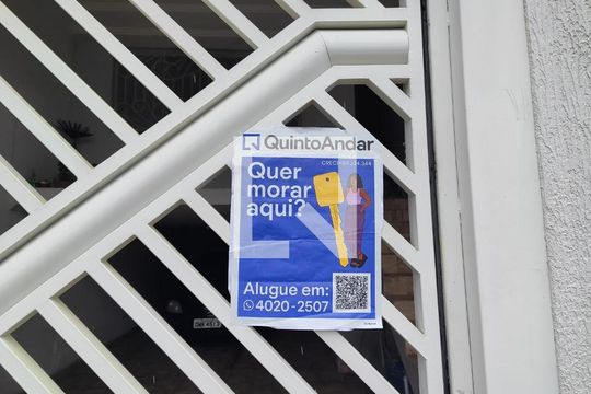 Plaquinha de casa para alugar com 3 quartos, 100m² em Utinga, Santo André