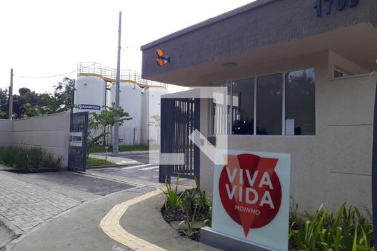 Fachada do condomínio de apartamento para alugar com 2 quartos, 42m² em Campo Grande, Rio de Janeiro