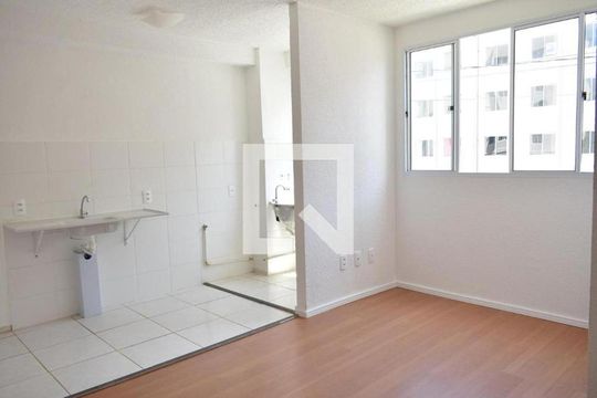 Apartamento para alugar com 2 quartos, 42m² em Campo Grande, Rio de Janeiro