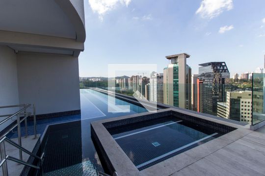 Área Comum de apartamento para alugar com 2 quartos, 70m² em Empresarial 18 do Forte, Barueri