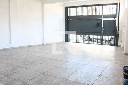 Garagem de casa à venda com 3 quartos, 120m² em Vila Isolina Mazzei, São Paulo