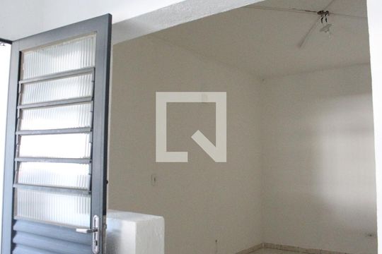 Edicula de casa à venda com 3 quartos, 120m² em Vila Isolina Mazzei, São Paulo