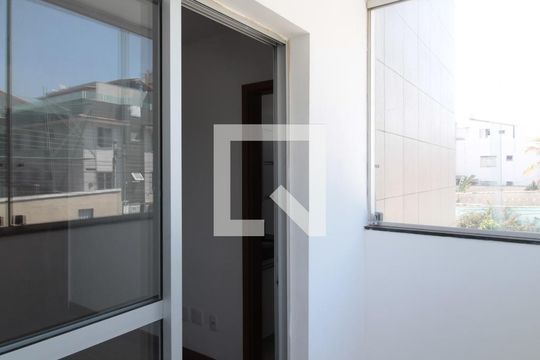 Varanda da Suíte de apartamento para alugar com 3 quartos, 102m² em Santa Mônica, Belo Horizonte