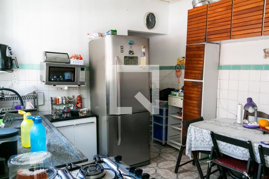 Cozinha de casa para alugar com 2 quartos, 122m² em Baeta Neves, São Bernardo do Campo