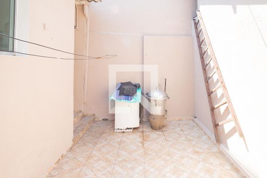 Quintal de casa à venda com 3 quartos, 150m² em Vila Florida, São Bernardo do Campo