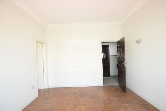 Sala de apartamento para alugar com 2 quartos, 65m² em Vila da Penha, Rio de Janeiro