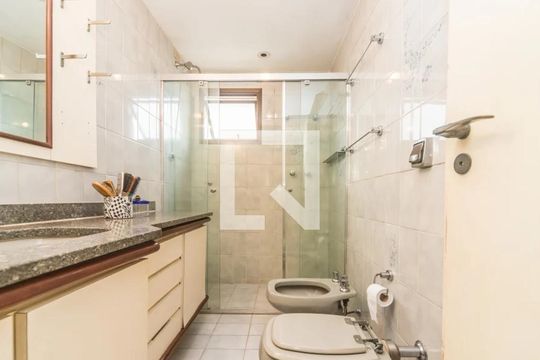Suíte - Banheiro de apartamento à venda com 3 quartos, 170m² em Perdizes, São Paulo