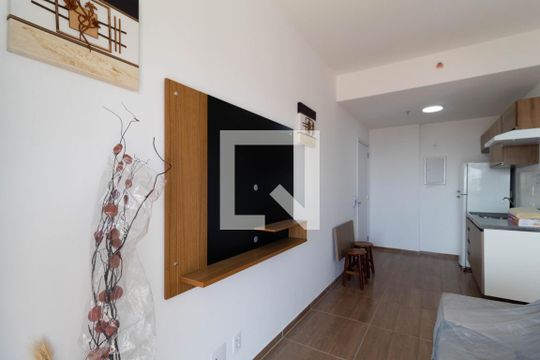 Sala de apartamento para alugar com 1 quarto, 34m² em Penha de França, São Paulo