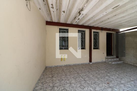 Garagem de casa para alugar com 4 quartos, 110m² em Jardim Novo Carrão, São Paulo