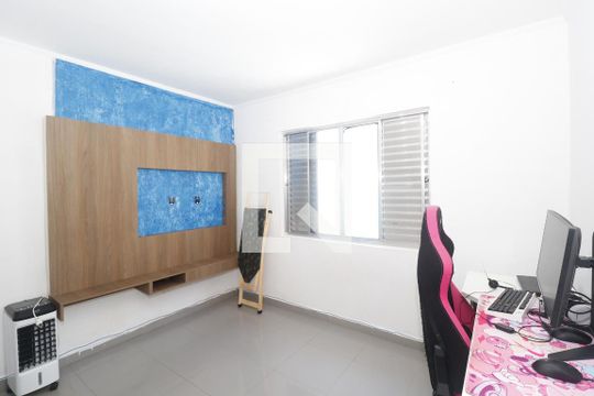 Quarto 2 de casa para alugar com 3 quartos, 170m² em Vila Basileia, São Paulo