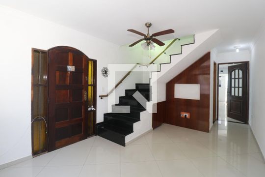 Casa à venda com 3 quartos, 170m² em Vila Basileia, São Paulo
