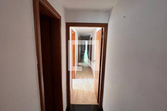 Hall Quartos de apartamento para alugar com 4 quartos, 209m² em Jardim Paulista, São Paulo