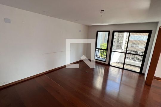 Sala de apartamento para alugar com 4 quartos, 209m² em Jardim Paulista, São Paulo