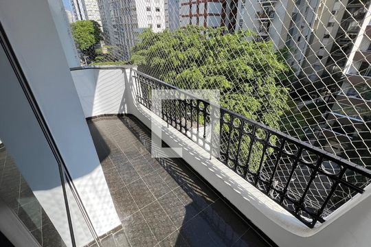 Varanda de apartamento para alugar com 4 quartos, 209m² em Jardim Paulista, São Paulo