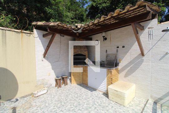 Churrasqueira de casa à venda com 3 quartos, 128m² em Curicica, Rio de Janeiro