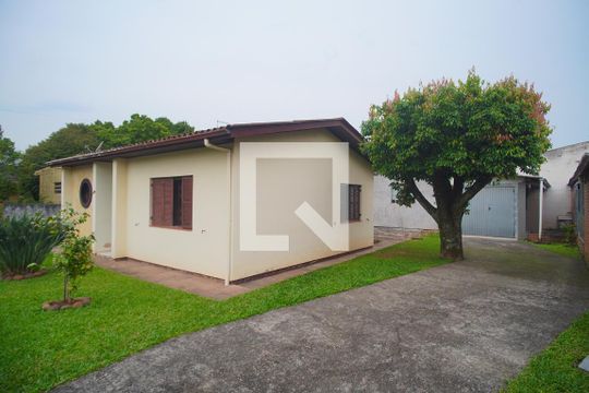 Área externa de casa à venda com 2 quartos, 365m² em Ideal, Novo Hamburgo