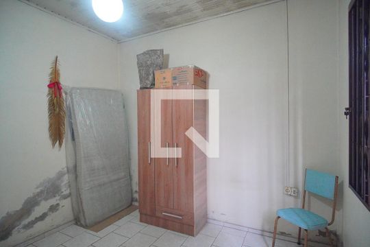 Quarto 2 de casa à venda com 2 quartos, 365m² em Ideal, Novo Hamburgo