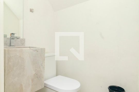 Lavabo de casa para alugar com 3 quartos, 120m² em Campo Belo, São Paulo