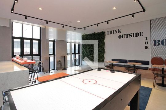 Área comum de kitnet/studio para alugar com 0 quarto, 24m² em Centro Histórico de São Paulo, São Paulo