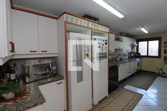 Cozinha  de apartamento à venda com 5 quartos, 523m² em Jardim Itu Sabará, Porto Alegre
