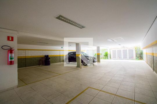 Garagem de apartamento à venda com 2 quartos, 140m² em Paraíso, Santo André