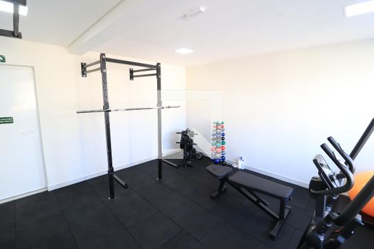 Área comum - Academia de apartamento para alugar com 2 quartos, 64m² em Santa Mônica, Uberlândia
