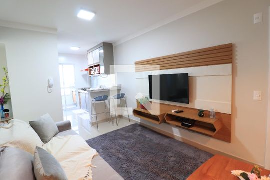 Sala de apartamento para alugar com 2 quartos, 64m² em Santa Mônica, Uberlândia