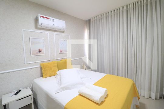Suíte de apartamento para alugar com 2 quartos, 64m² em Santa Mônica, Uberlândia