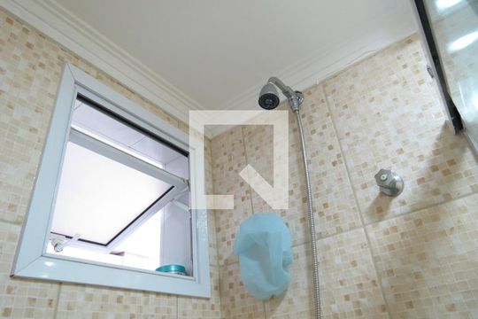 Banheiro 1 - Chuveiro de apartamento para alugar com 2 quartos, 73m² em Vila Brasilândia, São Paulo