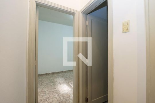 Corredor de apartamento à venda com 1 quarto, 61m² em Tijuca, Rio de Janeiro
