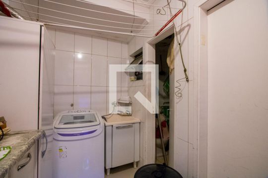 Área de serviço de apartamento à venda com 3 quartos, 132m² em Centro, Santo André