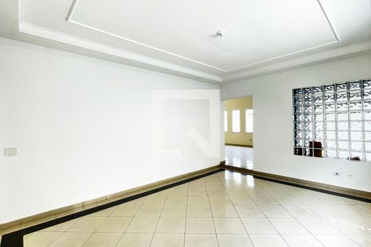 Sala de Estar de casa à venda com 5 quartos, 826m² em Vila Galvão, Guarulhos