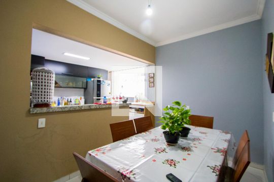 Copa de casa para alugar com 3 quartos, 280m² em Parque Gerassi, Santo André