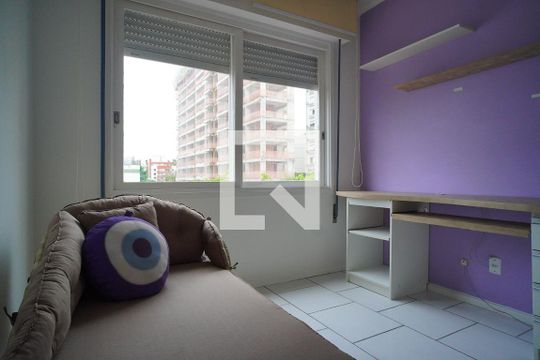 Quarto 2 de apartamento para alugar com 2 quartos, 90m² em Auxiliadora, Porto Alegre