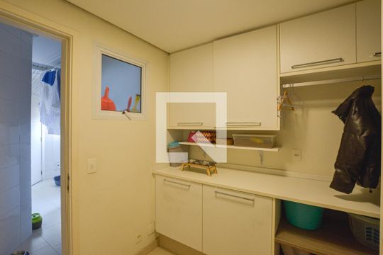 Quarto de Serviço de apartamento à venda com 6 quartos, 270m² em Ipiranga, São Paulo