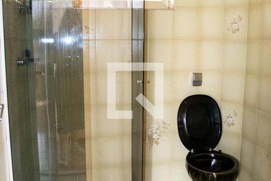 Banheiro de apartamento à venda com 3 quartos, 80m² em Tucuruvi, São Paulo