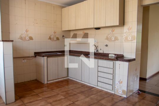 Cozinha de apartamento à venda com 3 quartos, 80m² em Tucuruvi, São Paulo
