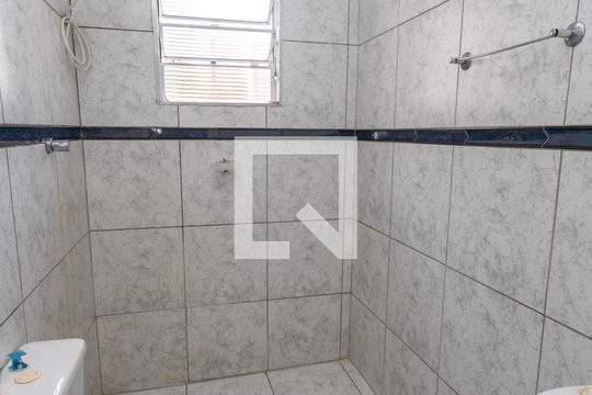 Banheiro da suíte 2 de casa à venda com 2 quartos, 85m² em Conceição, Diadema