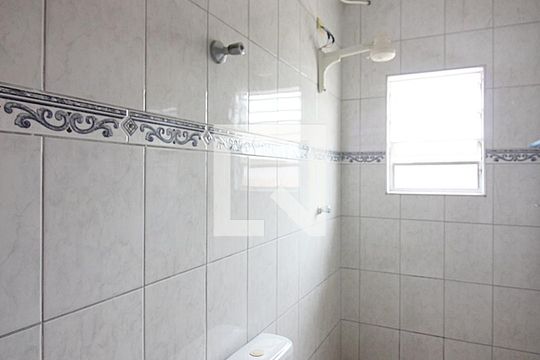 Banheiro Social de casa para alugar com 1 quarto, 33m² em Jardim Montreal, São Bernardo do Campo