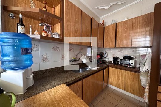 Cozinha - Armários de casa para alugar com 5 quartos, 762m² em Vila Romana, São Paulo