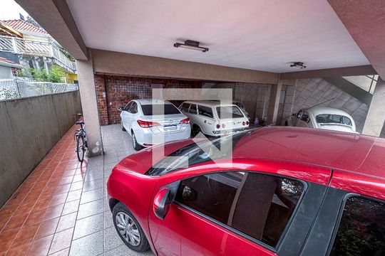 Garagem de casa para alugar com 5 quartos, 762m² em Vila Romana, São Paulo