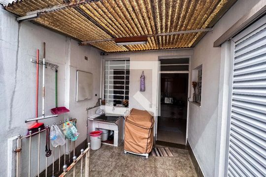 Área de Serviço de casa para alugar com 5 quartos, 762m² em Vila Romana, São Paulo