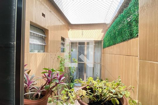 Vista da Suíte  de apartamento à venda com 2 quartos, 110m² em Vila Bertioga, São Paulo