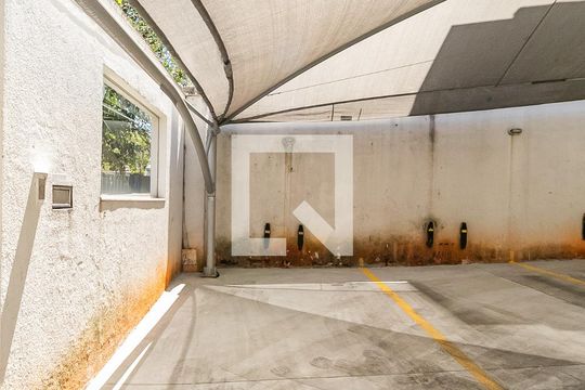 Garagem de apartamento para alugar com 2 quartos, 68m² em Manacás, Belo Horizonte