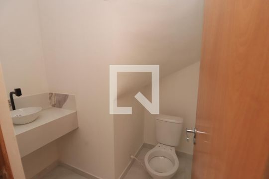 Lavabo de casa à venda com 3 quartos, 209m² em Vila Esperança, São Paulo