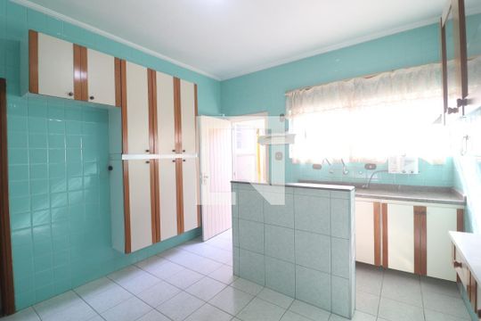 Cozinha  de casa à venda com 3 quartos, 250m² em Água Fria, São Paulo