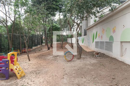 Área comum de apartamento para alugar com 2 quartos, 68m² em Jardim Flor da Montanha, Guarulhos