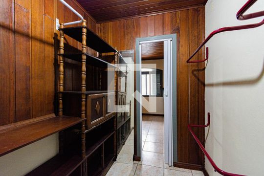 Closet - Casa 2 de casa para alugar com 6 quartos, 340m² em Mal. Rondon, Canoas