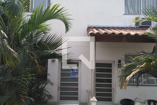 Fachada da Casa de apartamento para alugar com 2 quartos, 24m² em Campo Grande, Rio de Janeiro