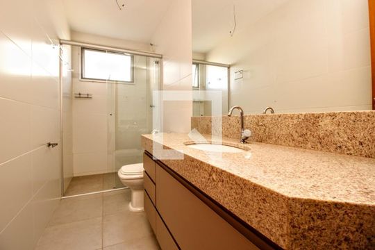 Banheiro de apartamento à venda com 4 quartos, 170m² em Buritis, Belo Horizonte